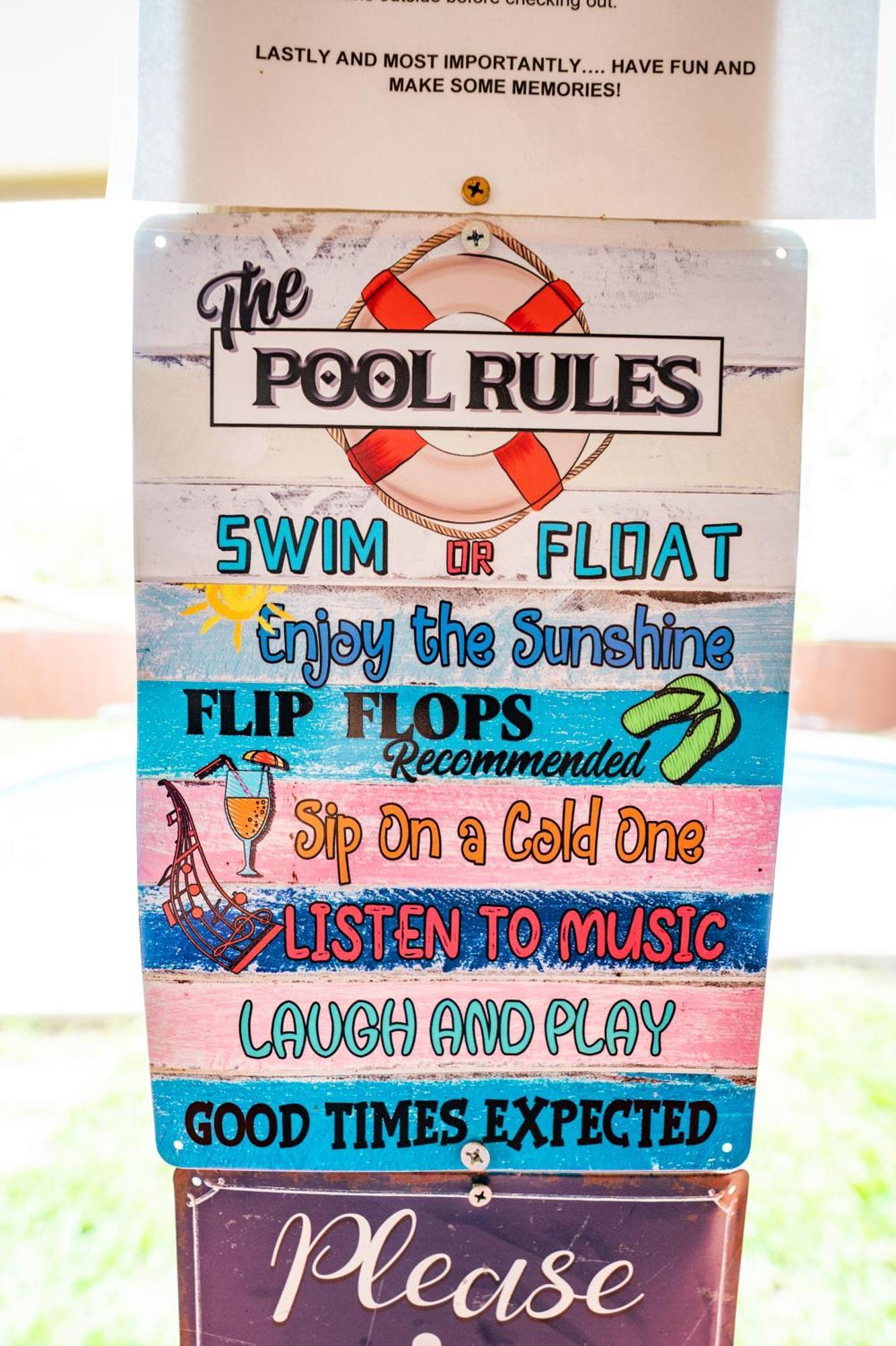 Spacious 4 Bedroom With Pool-Minutes To Seaworld And Lackland Afb サンアントニオ エクステリア 写真